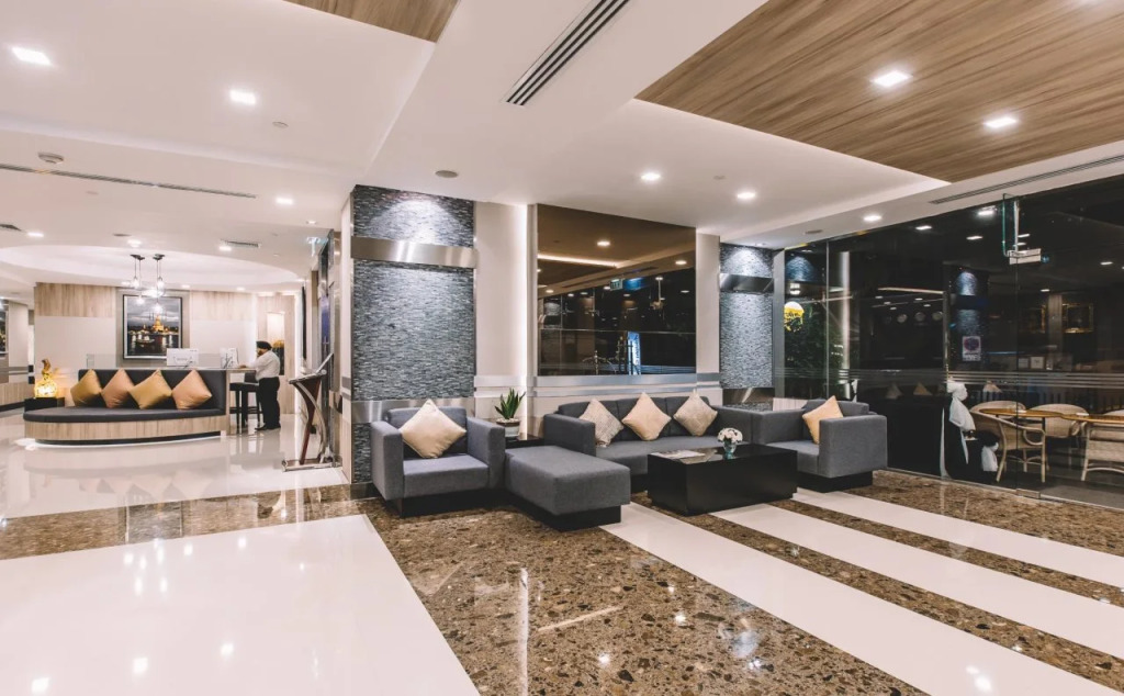 Adelphi Suites Bangkok
