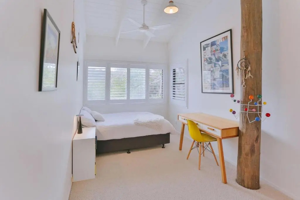 15 McAnally Drive Fabulous Family Home with Magnificent Ocean Views Pool Walk to Beach
