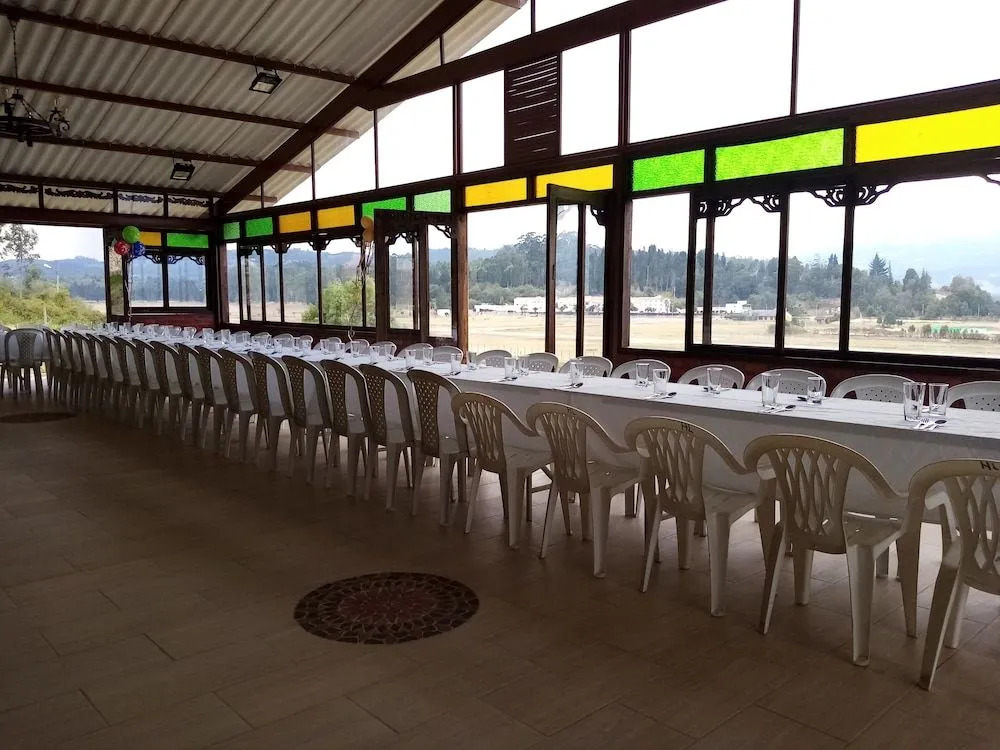 Hotel Cabañas San Cayetano