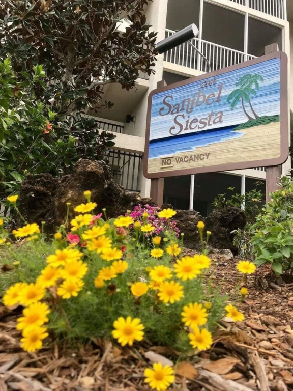 Sanibel Siesta on the Beach Unit 605 2 Bedrooms 2 Bathrooms Condo