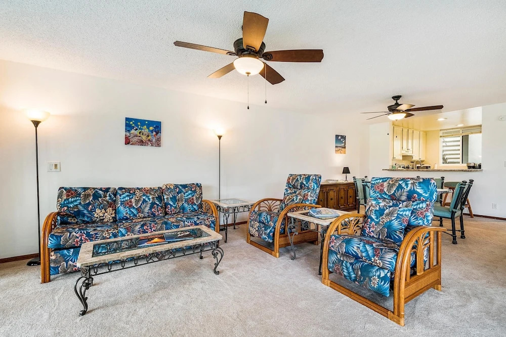 Keauhou Kona Surf & Racquet Club #6-104