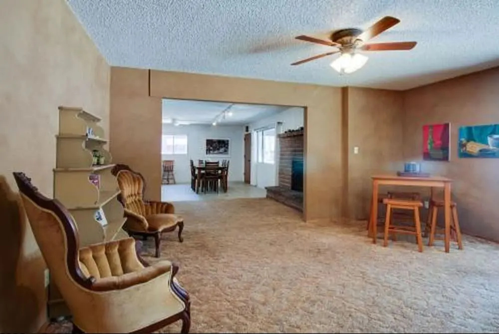 Large Cabin, 3 Minutes To Lake, 8 Minutes To Heavenly! 4 Bedroom Home