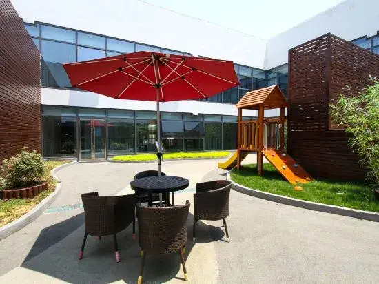 Vienna 3 Best Hotel (Lianyungang Guannan High-Speed Railway Station)