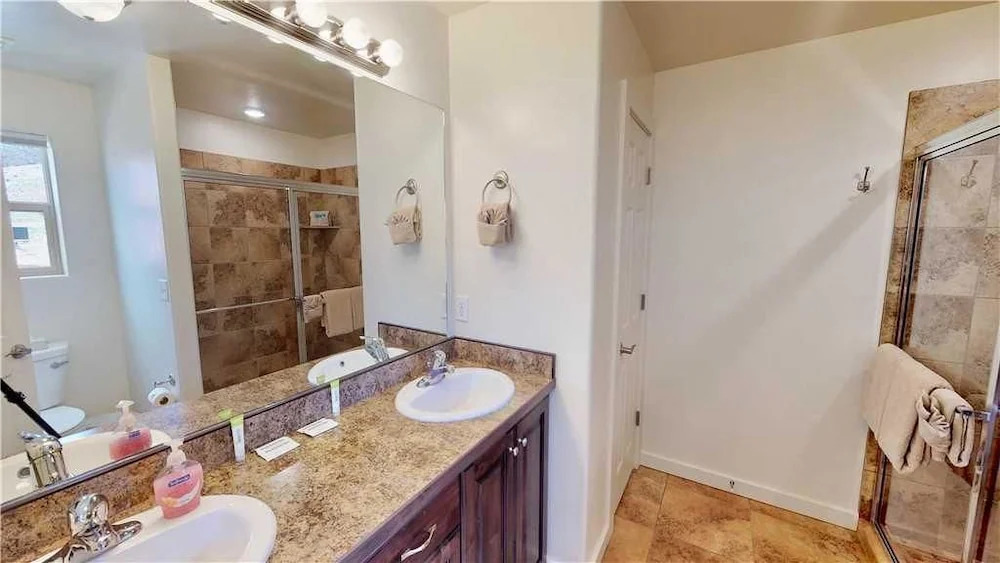 Slick Rock Reserve ~ 12a3 2 Bedrooms 2.5 Bathrooms Condo