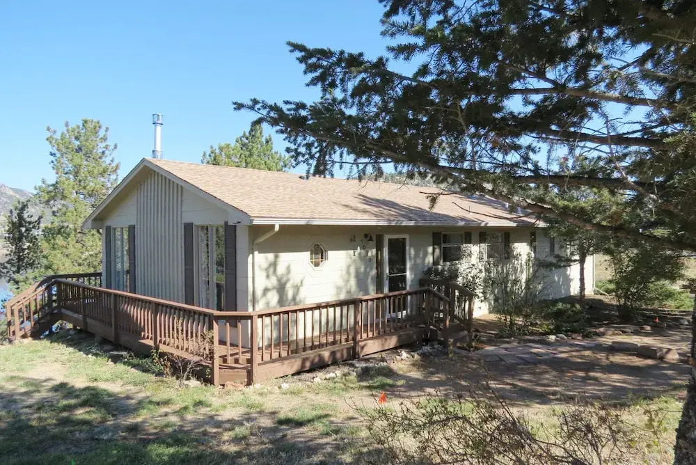 The Lake House - 3 Br Home