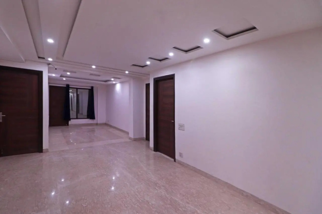 Pari Residency hotel