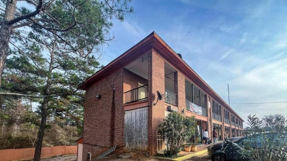 Studio 6 Suites Albany, GA
