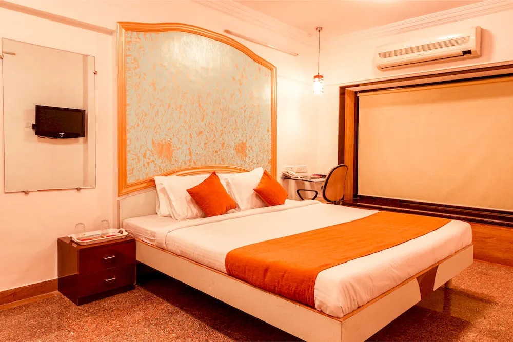 OYO 361 Apartment Powai