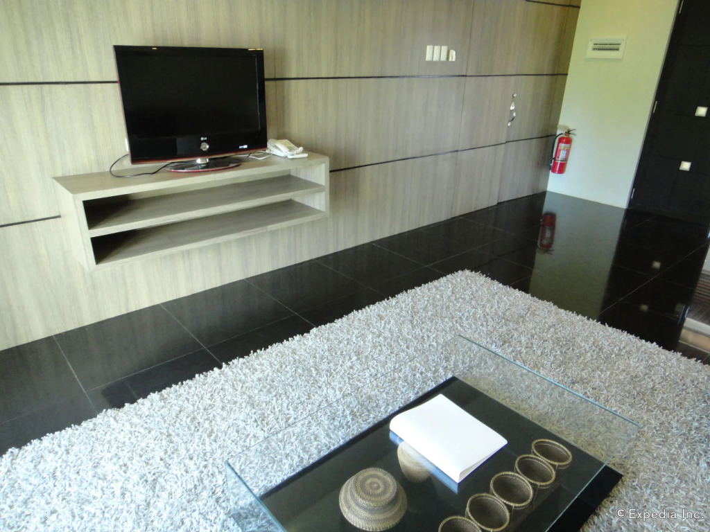 One Manalo Place