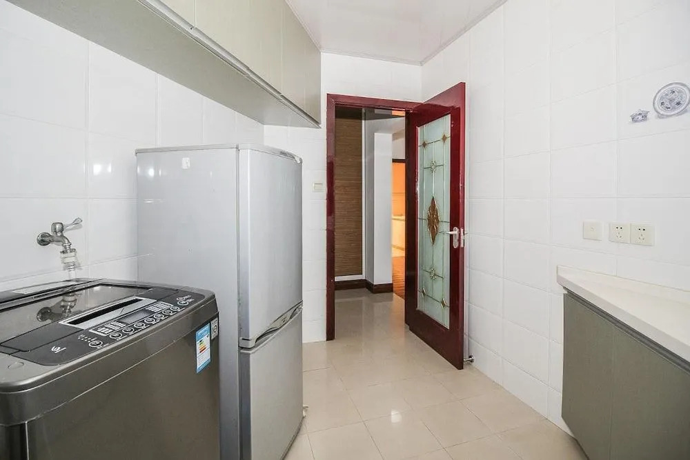 Ellies Apartment Biyun Branch