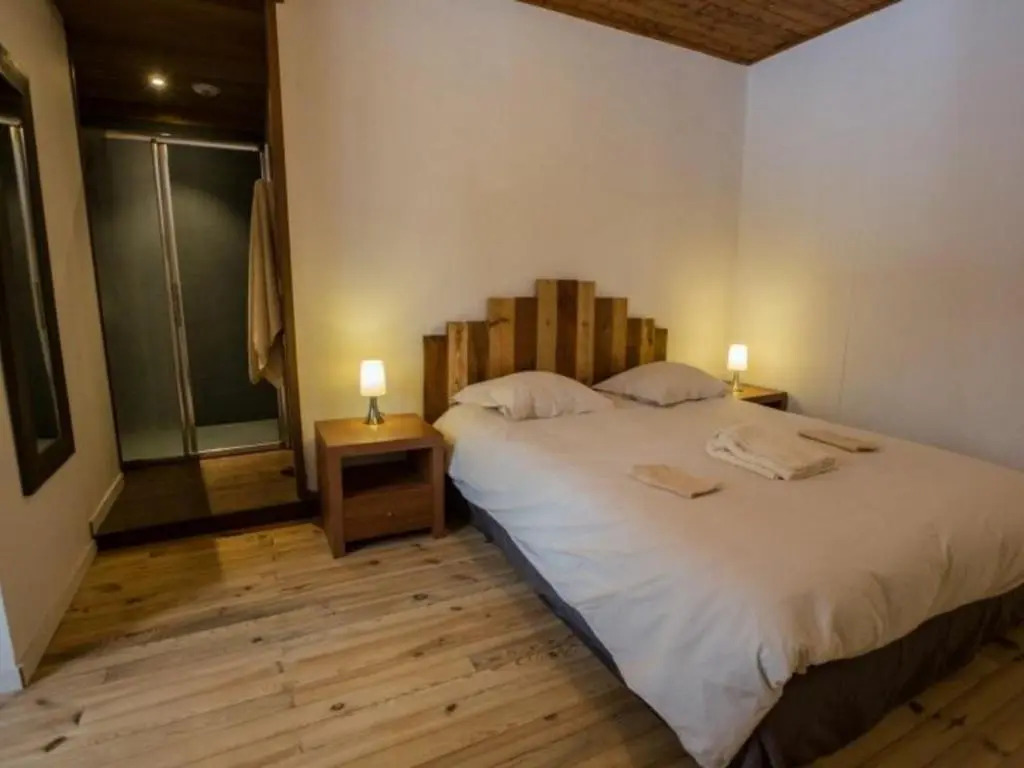 Gîte Le Chambon-sur-Lignon, 9 pièces, 15 personnes - FR-1-582-21