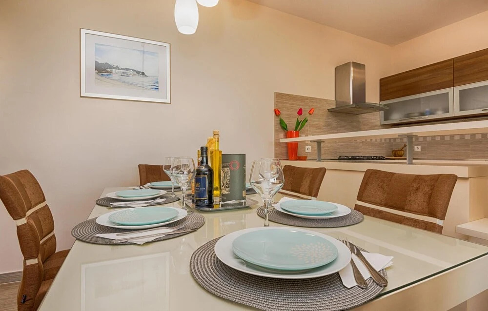 Amazing Home In Kozino