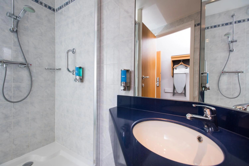 Holiday Inn Express Inverness by IHG