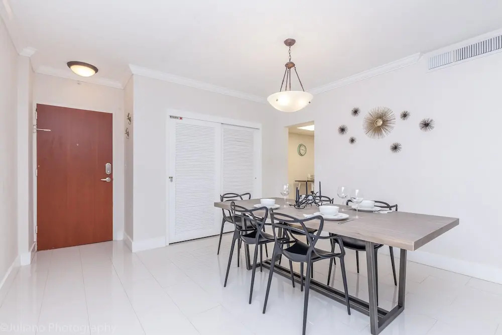 The Tides Ocean Luxury Suites