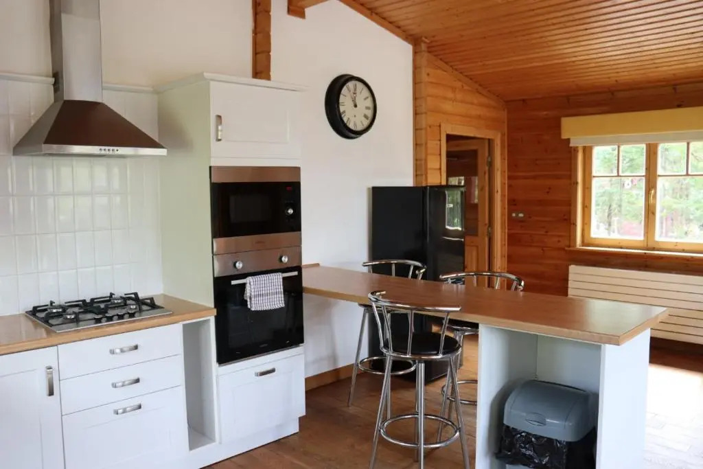 Lodge 37 Rowardennan, Loch Lomond