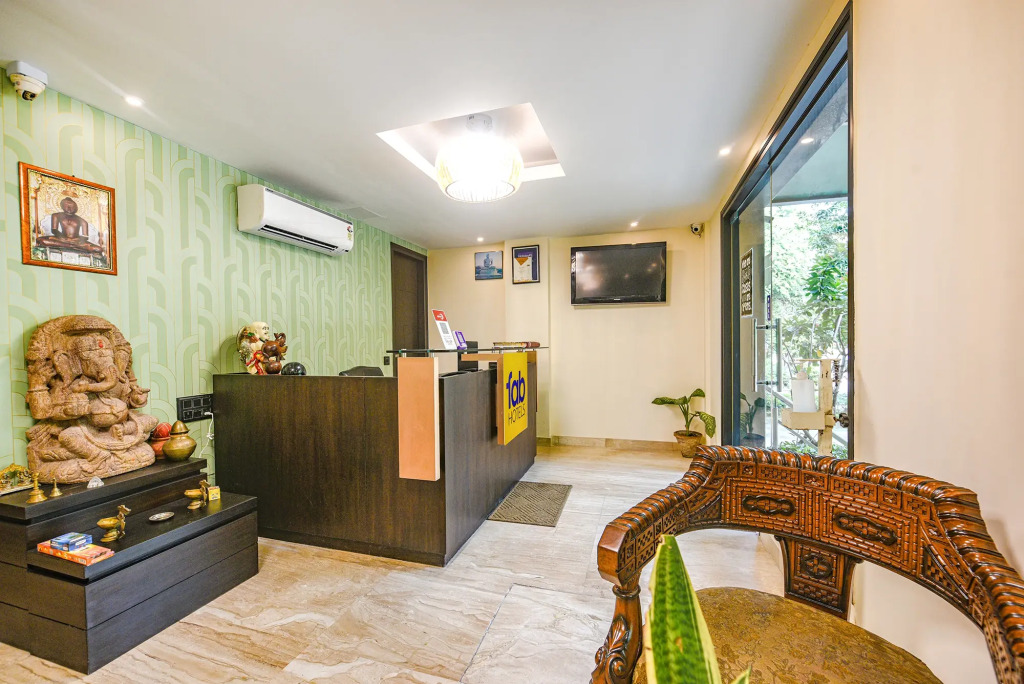 FabHotel Prime Aashraye
