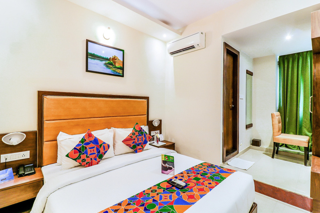 FabHotel Balaji
