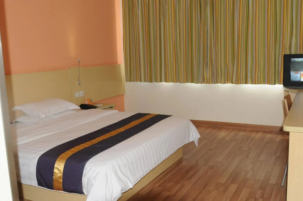Yuanman Hotel Huizhou Yongwang Plaza