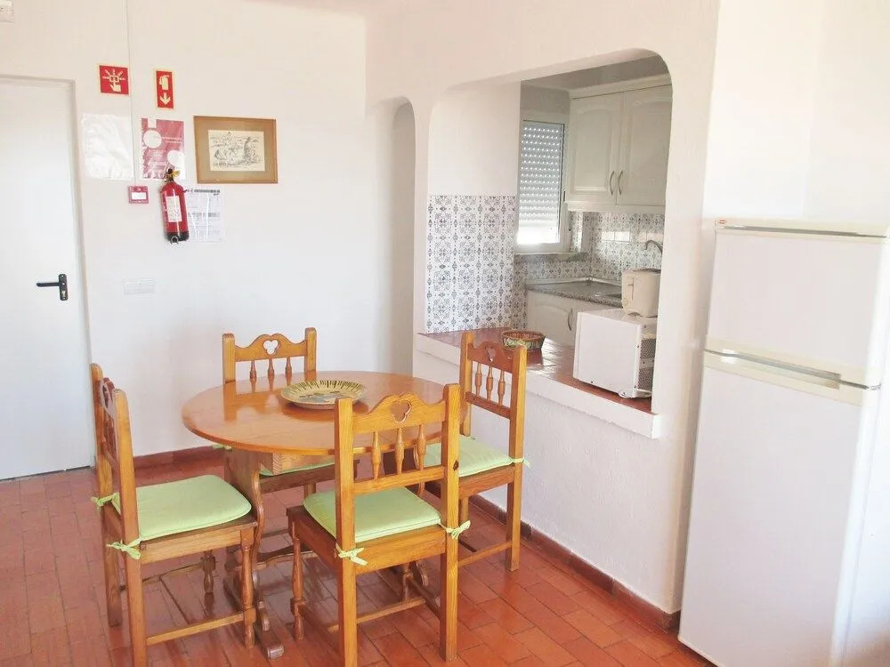 Apartamentos Salema Praia Club