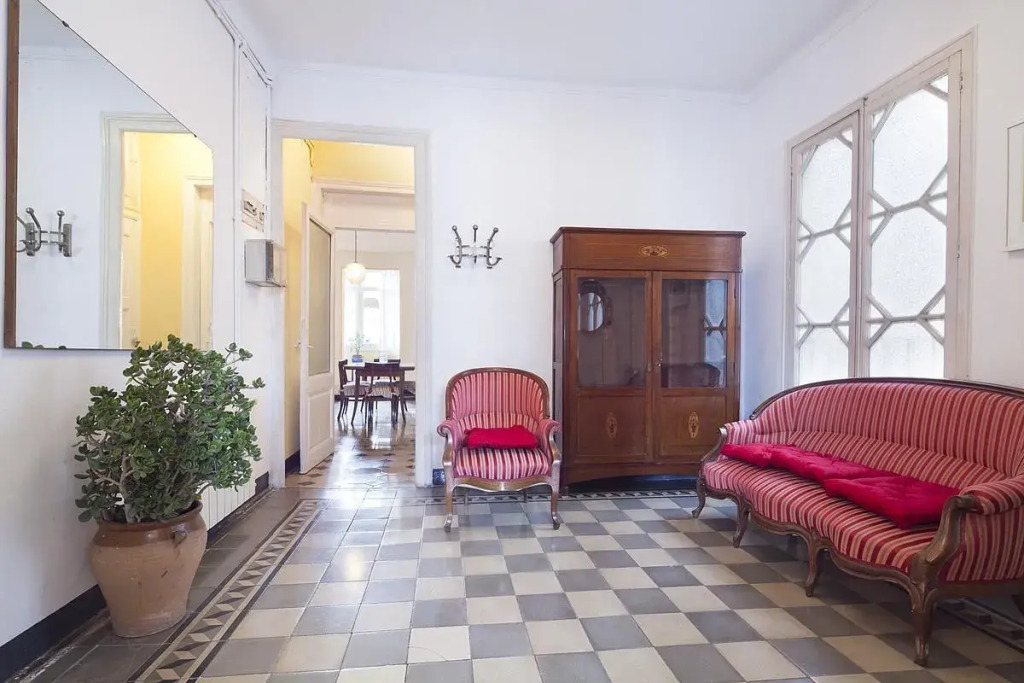 Centric Unique Bohemian 3 Bedroom Apartment - Hoa 42136