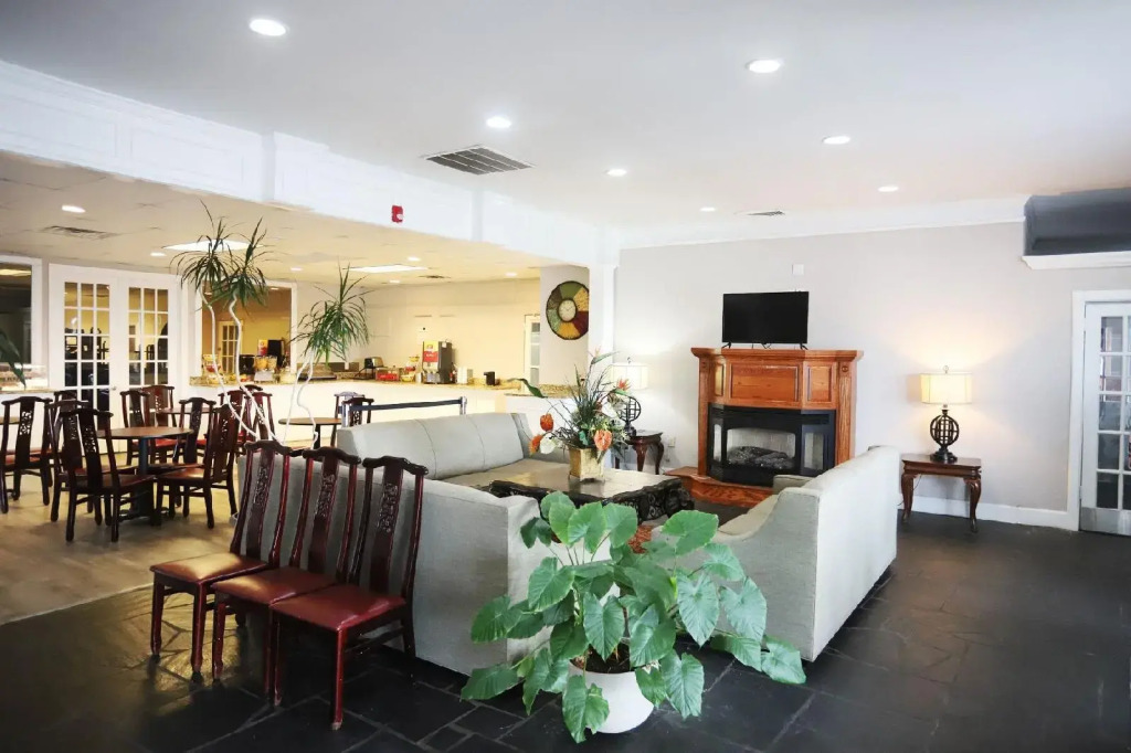 Greenville Inn & Suites