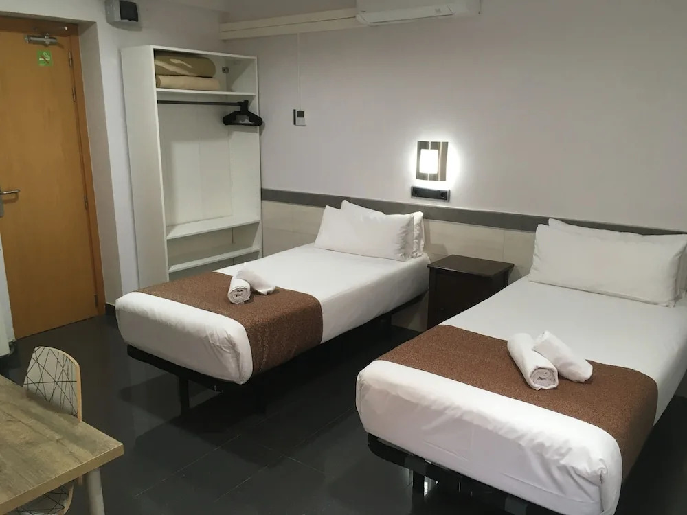 Hostal Levante Barcelona