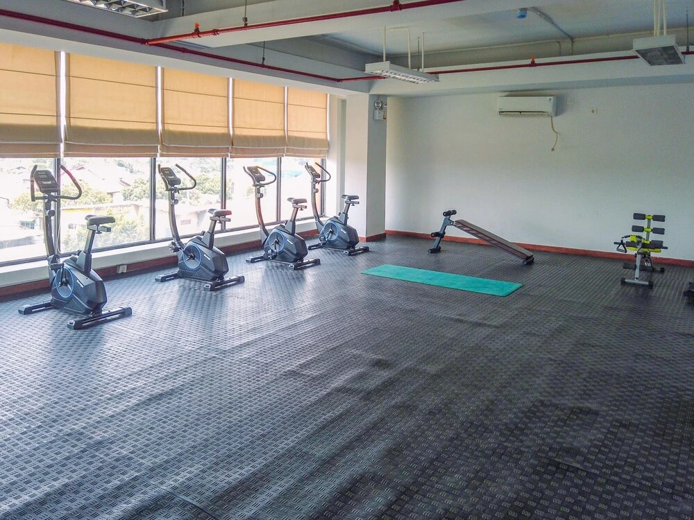 Great Deal Studio at Dave Apartment near Campus