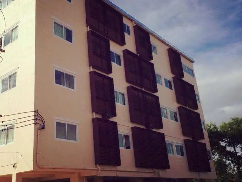 Oranit Place