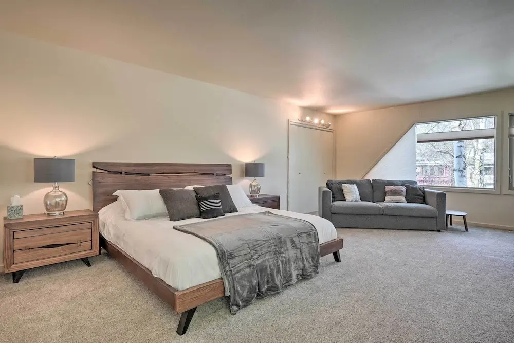 Cozy Anchorage Retreat - Near Hiking & Dtwn!