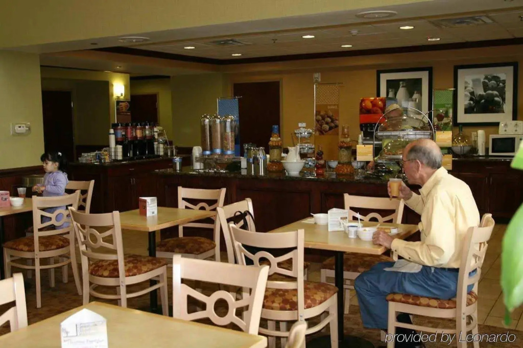 Hampton Inn & Suites Gainesville