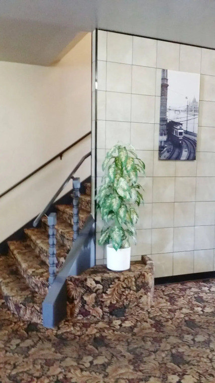 Ramada by Wyndham West Edmonton Hotel & Suites