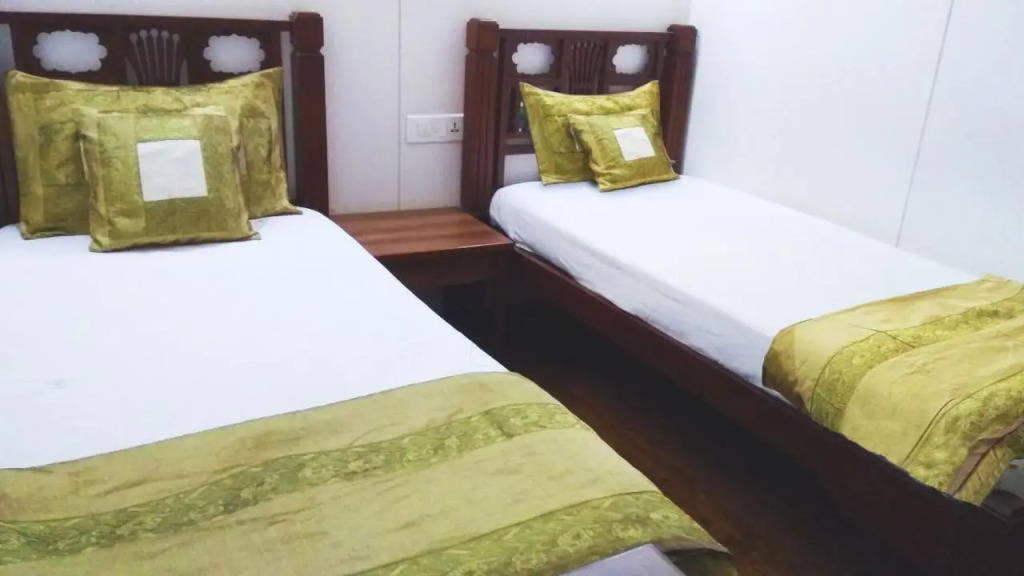 Carlton Hotel Mumbai - Behind Taj Mahal Palace Colaba Mumbai