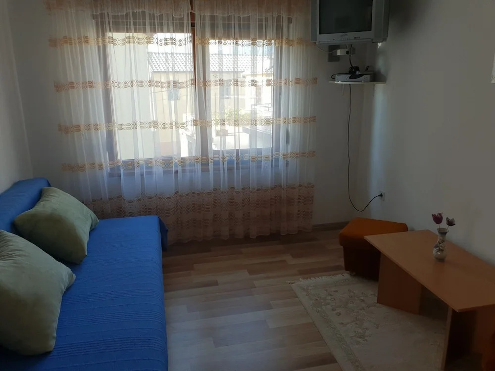 Apartments Josip