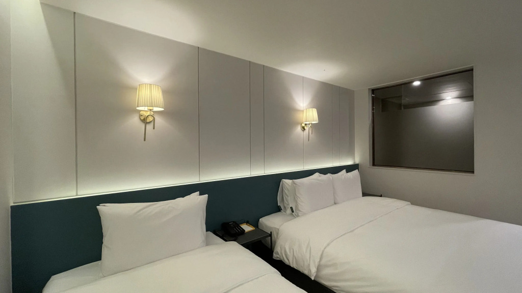 Yangsan Bukbudong Button Hotel Sports Complex Branch