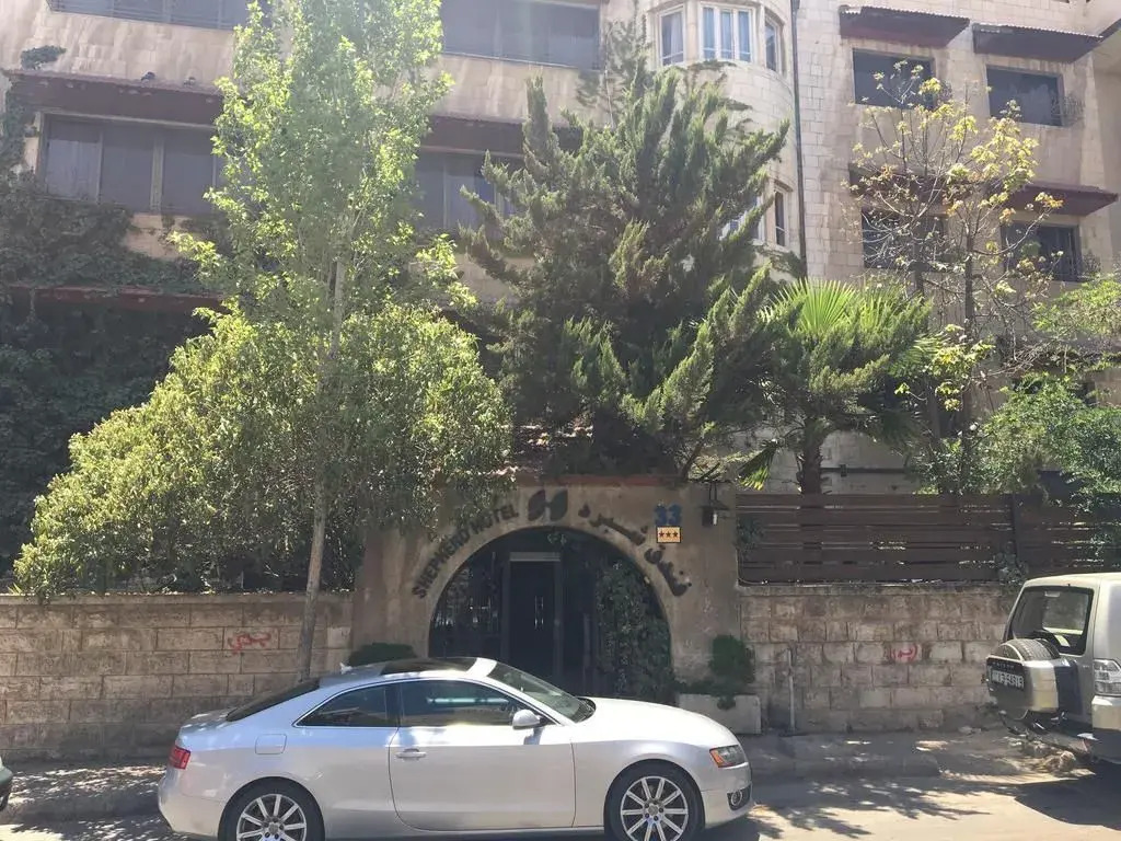 Shepherd Hotel