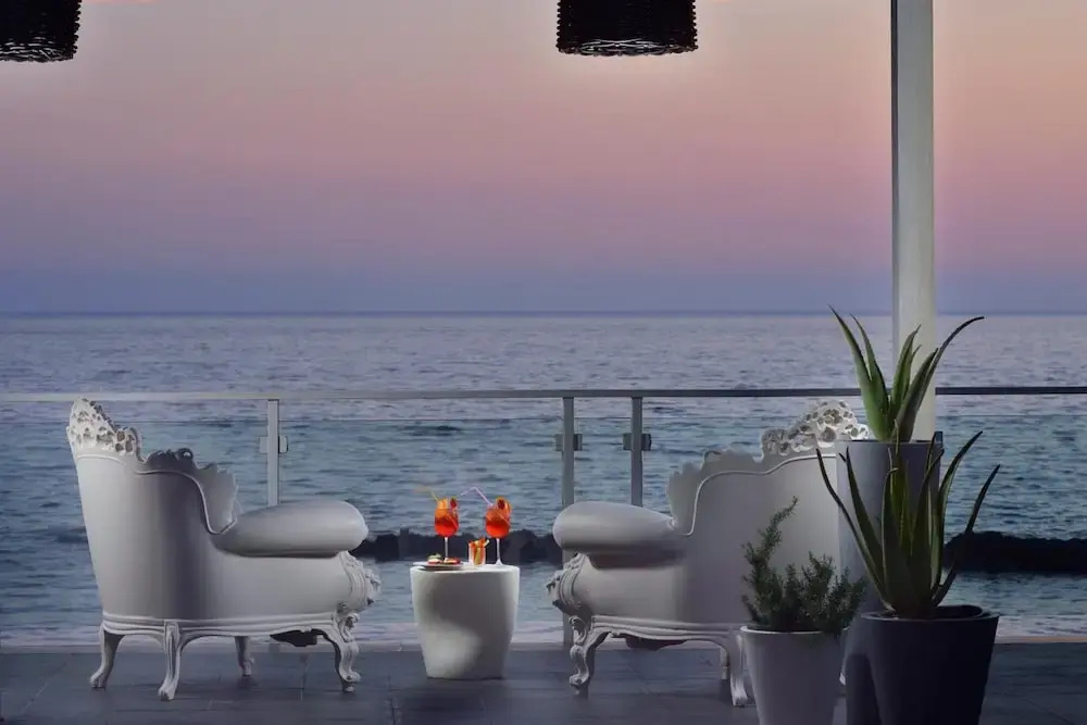 Hotel La Playa