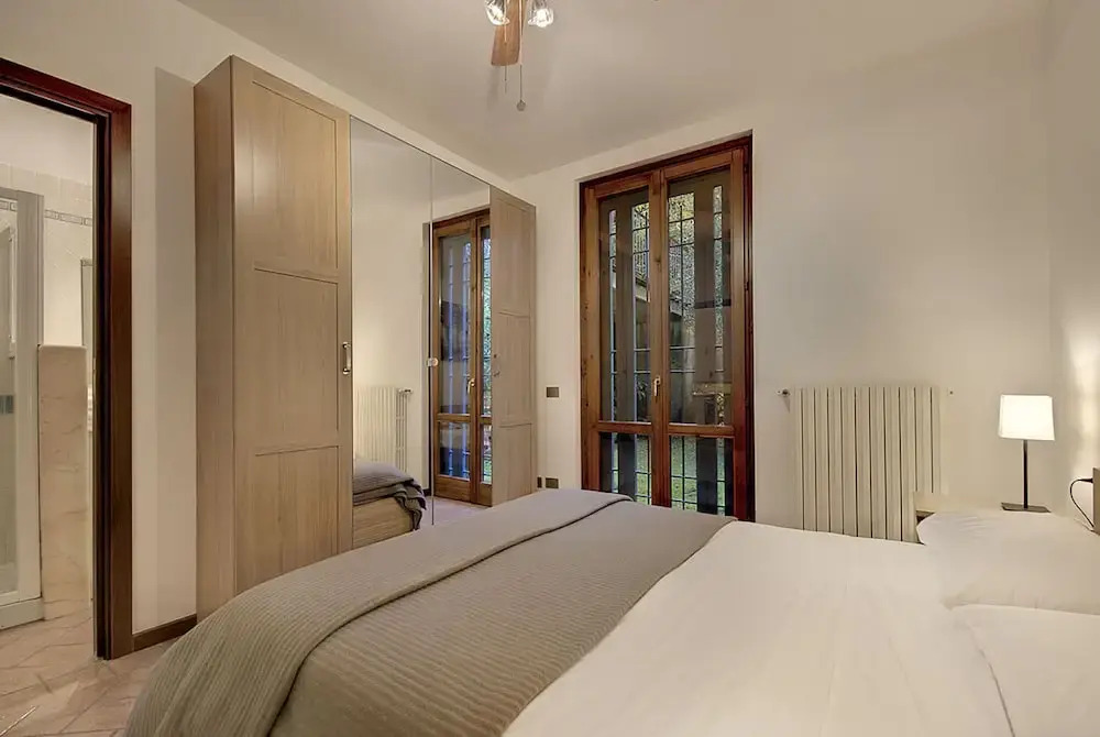 Lovely Flat With Shared Pool and Amazing Lake View