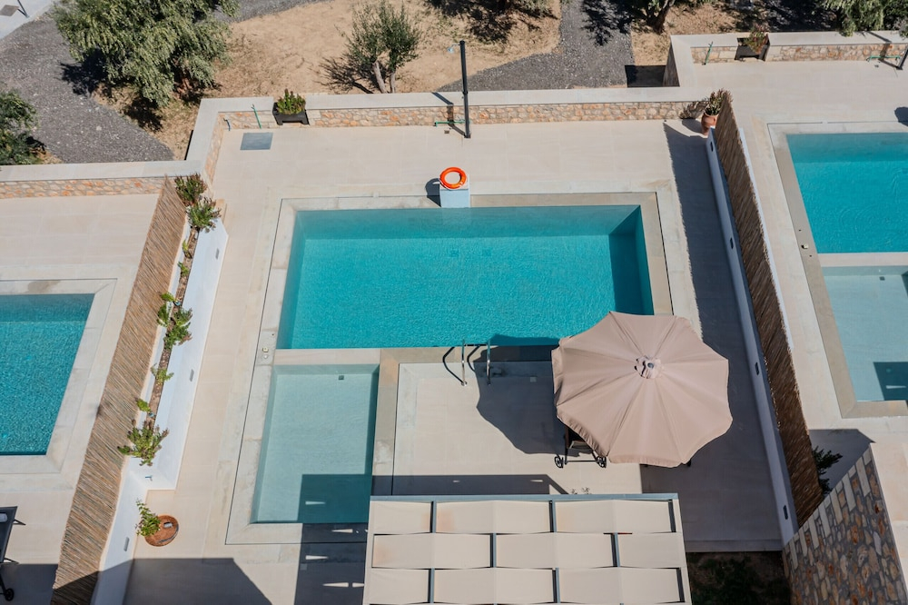 Melidoni Villas