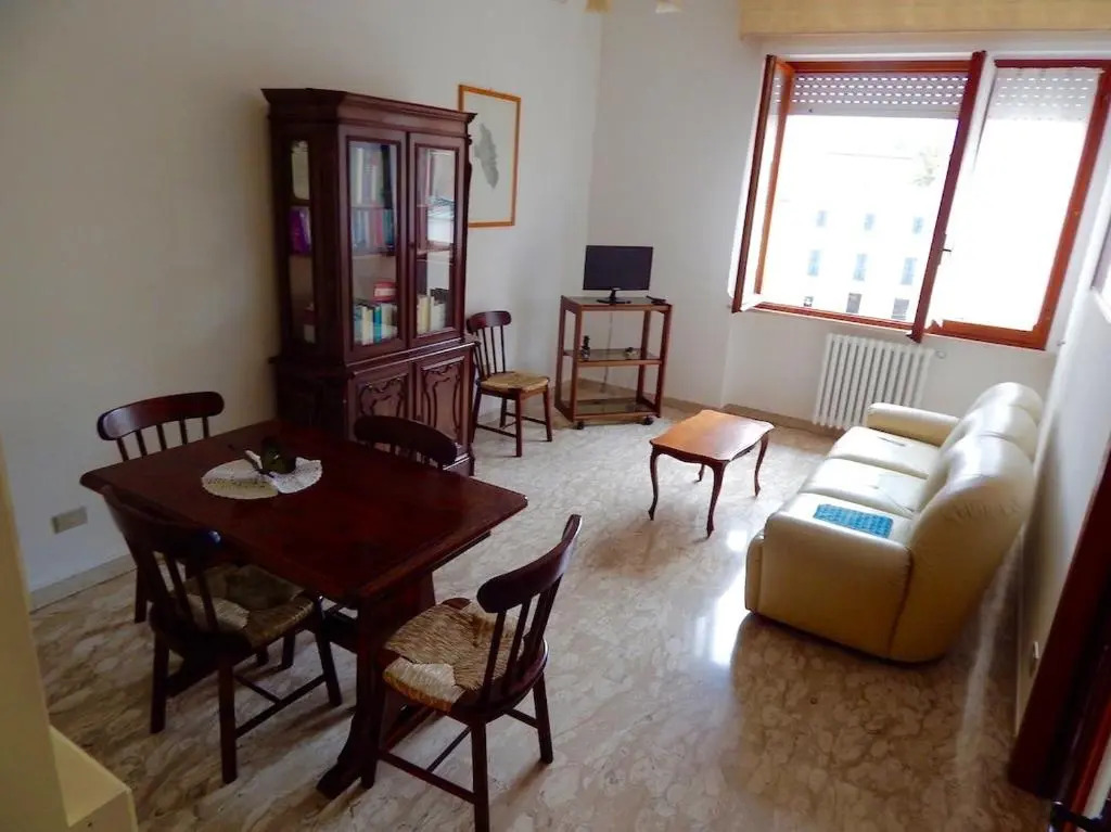 N139 - Numana, Quadrilocale in Centro a 200 Mt Dal Mare