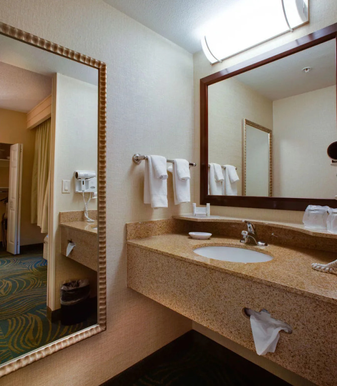 SpringHill Suites Savannah Airport