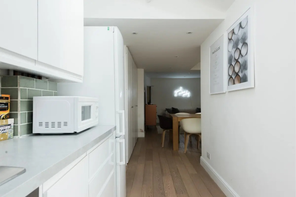 The Old Tailor House - Large & Charming 4BDR Home in Jericho