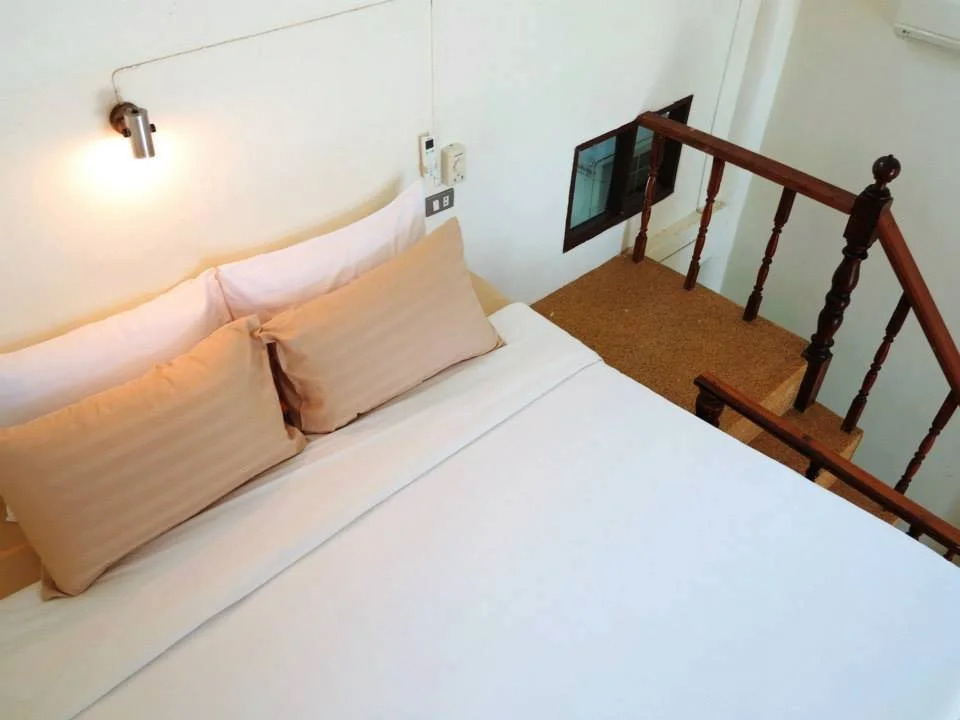 Chills Resort(ชิลล์ รีสอร์ท)