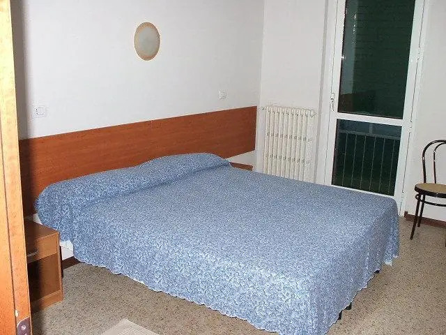 Sabatelli Bed And Car