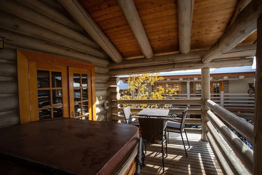 Pine Inn at Trail's End Lodge - Two Bedroom Residence with Spa #8 2 Condo