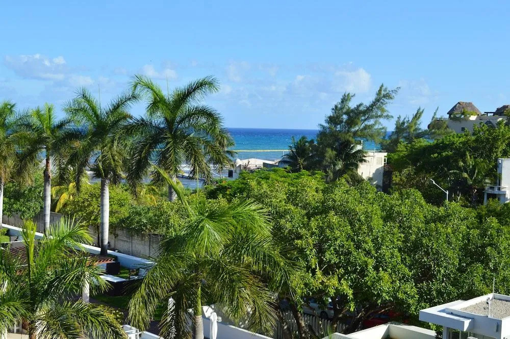 Luxury Condos at Magia