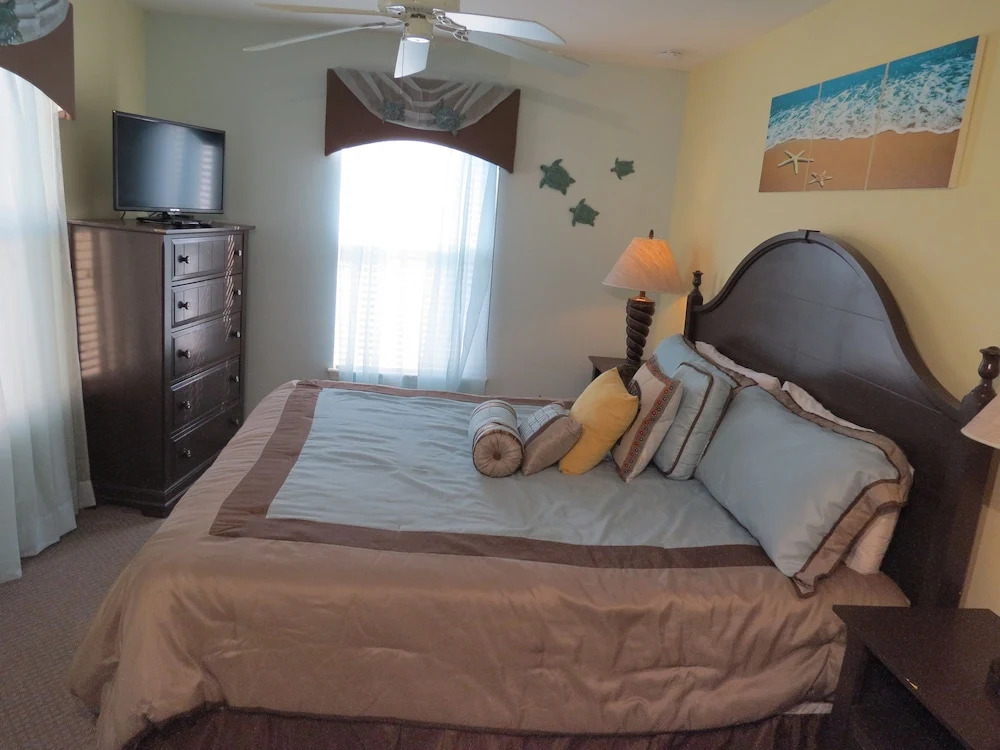 Kissimmee Area Deluxe Homes by Sunny OVH