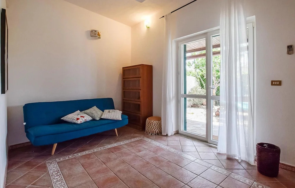 Stunning Home in Sant'angelo With Wifi and 2 Bedrooms
