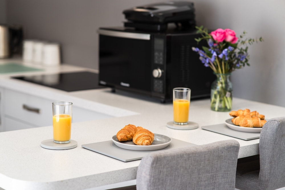 Cozy Holiday Apartment in Porthleven, No Deposit