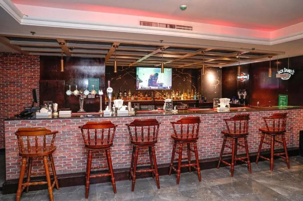 Отель Diva Hotel