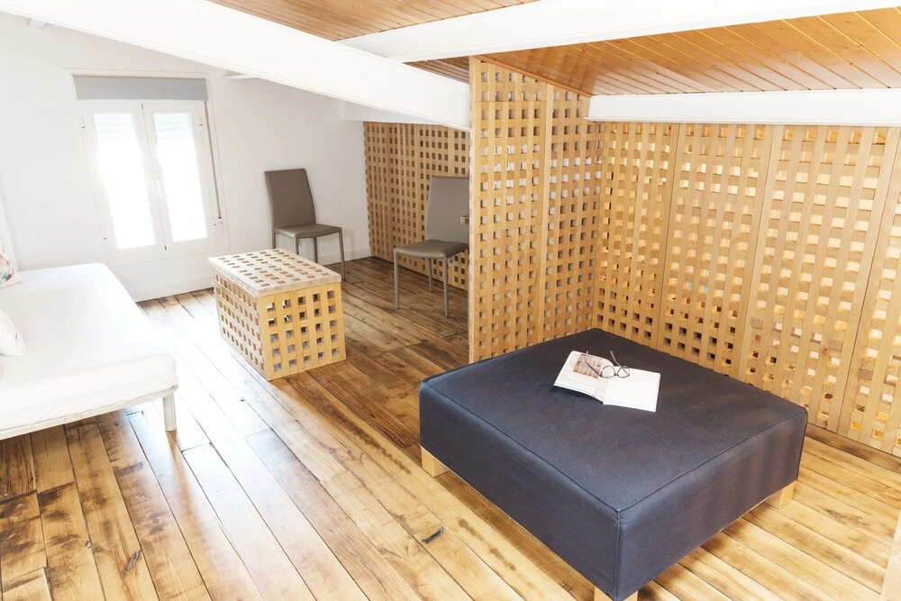 Room Boutique Plaza